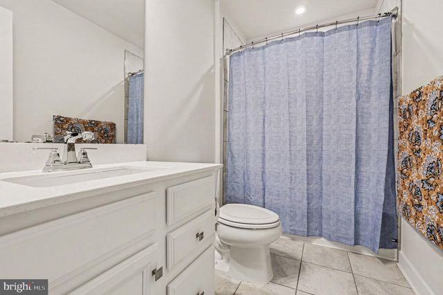 102 ELMSLEY LN, Stafford, VA 22554