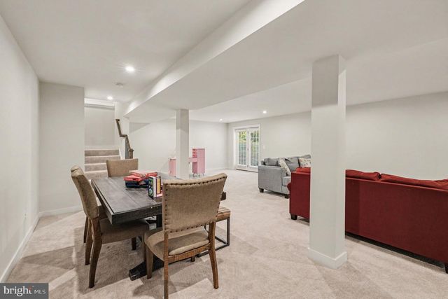 102 ELMSLEY LN, Stafford, VA 22554