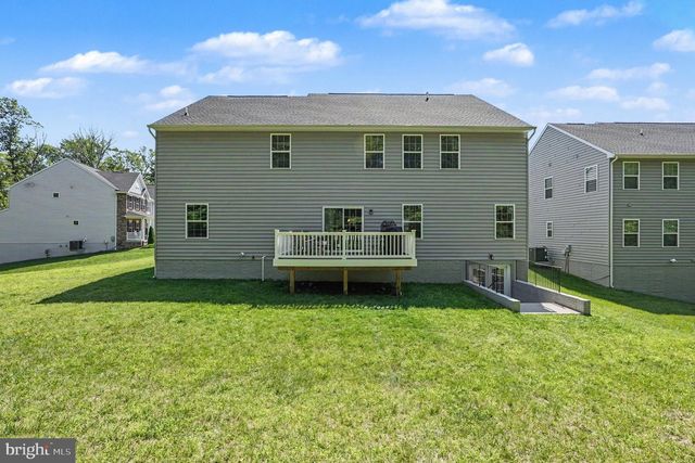102 ELMSLEY LN, Stafford, VA 22554