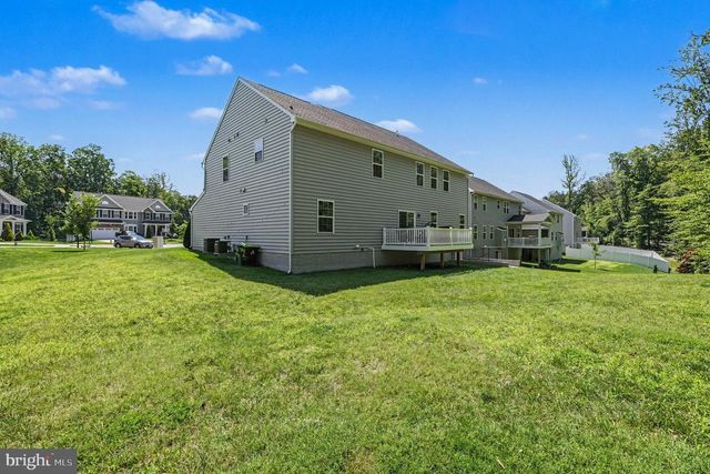 102 ELMSLEY LN, Stafford, VA 22554