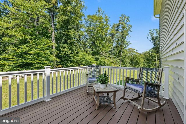 102 ELMSLEY LN, Stafford, VA 22554