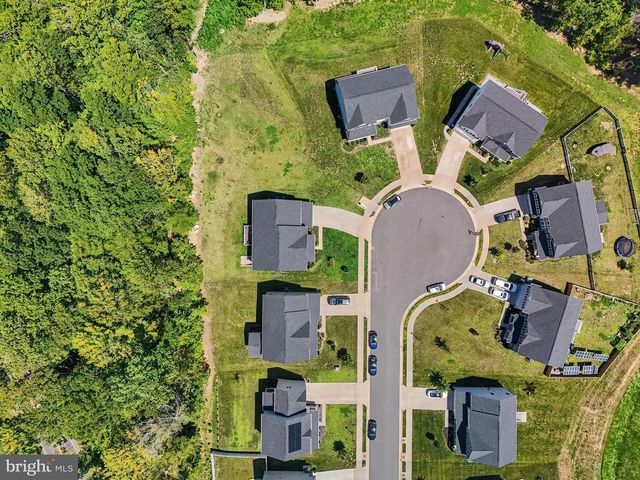 102 ELMSLEY LN, Stafford, VA 22554