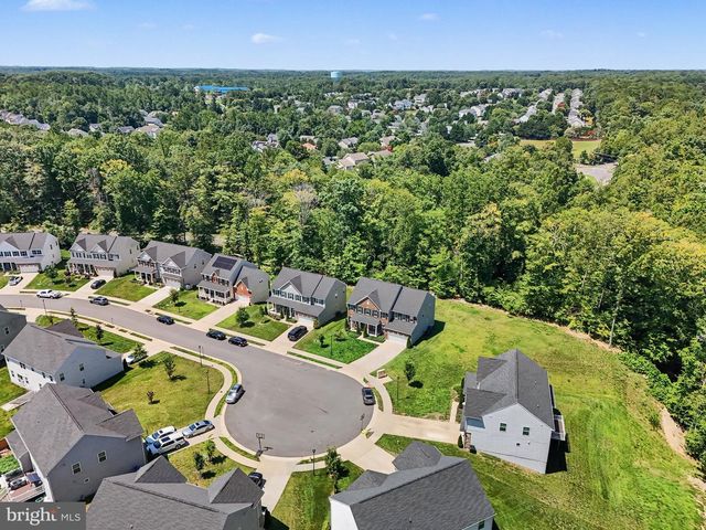 102 ELMSLEY LN, Stafford, VA 22554