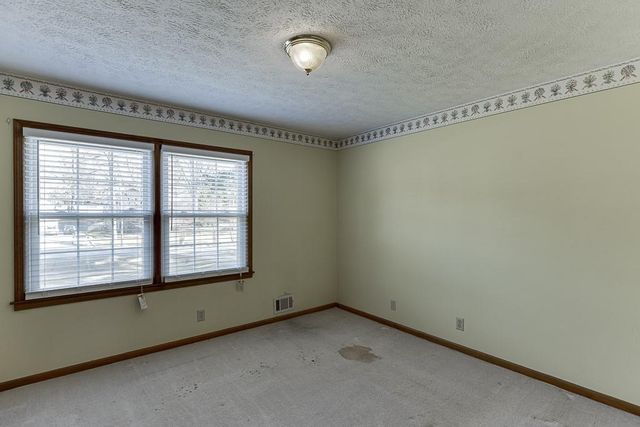 517 Cole Drive, Lilburn, GA 30047