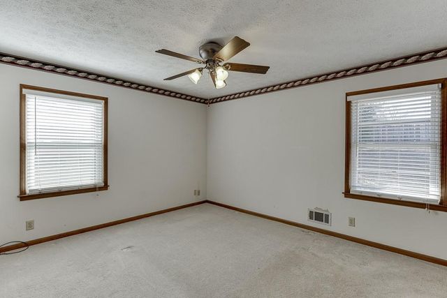 517 Cole Drive, Lilburn, GA 30047