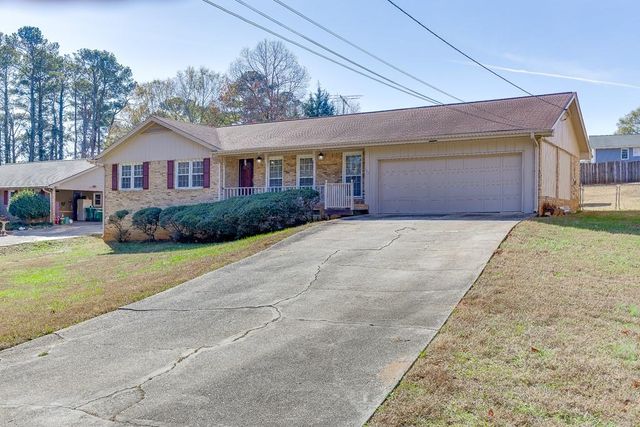 517 Cole Drive, Lilburn, GA 30047