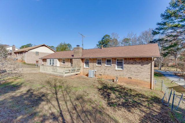 517 Cole Drive, Lilburn, GA 30047