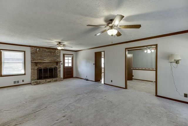 517 Cole Drive, Lilburn, GA 30047