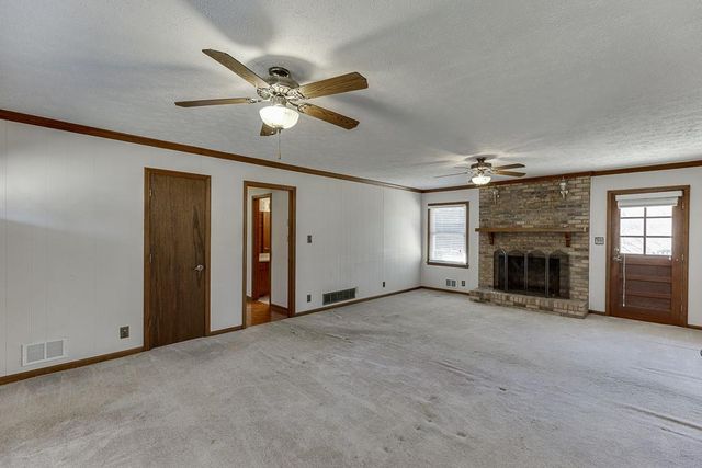 517 Cole Drive, Lilburn, GA 30047