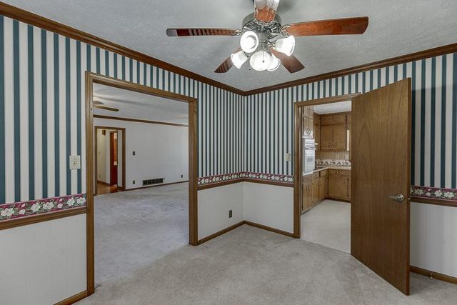 517 Cole Drive, Lilburn, GA 30047