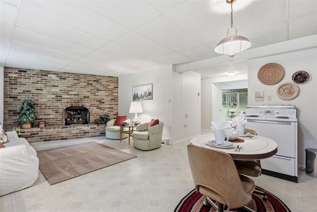 9352 W Circle Drive, Canadian Lakes, MI 49346