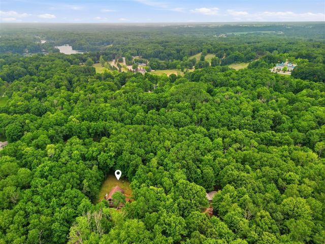9352 W Circle Drive, Canadian Lakes, MI 49346