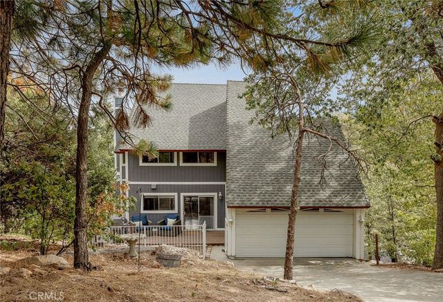 1284 Cortina, Lake Arrowhead, CA 92352