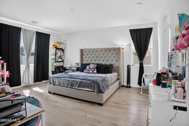 38018 Periwinkle Place, Palmdale, CA 93550