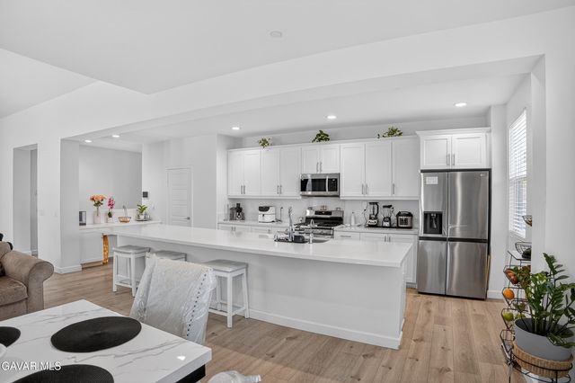 38018 Periwinkle Place, Palmdale, CA 93550