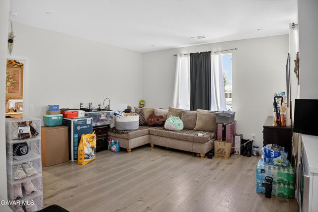 38018 Periwinkle Place, Palmdale, CA 93550