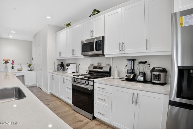 38018 Periwinkle Place, Palmdale, CA 93550