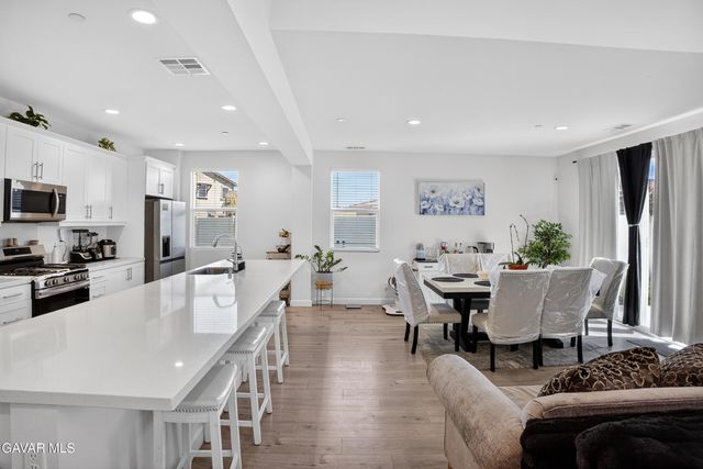 38018 Periwinkle Place, Palmdale, CA 93550