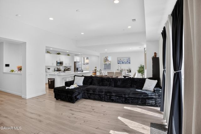 38018 Periwinkle Place, Palmdale, CA 93550