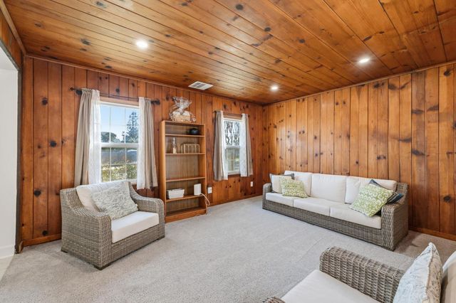 4570 E Tulare Street, Fresno, CA 93702