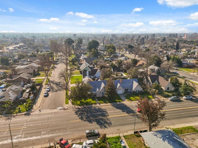 4570 E Tulare Street, Fresno, CA 93702