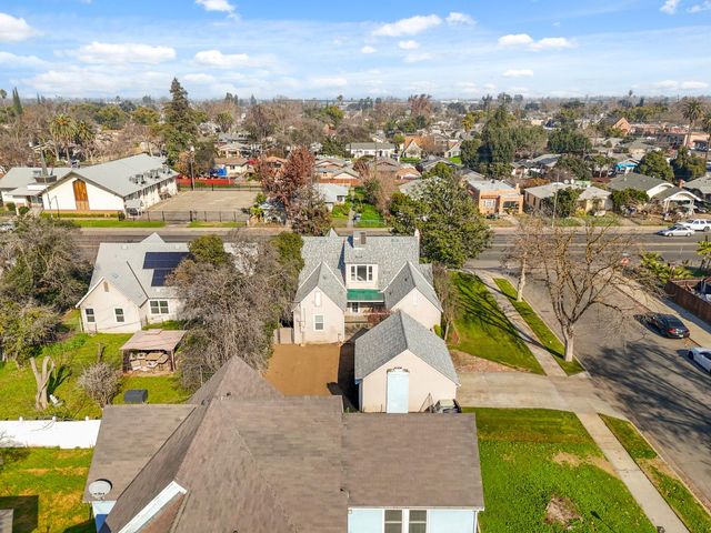 4570 E Tulare Street, Fresno, CA 93702