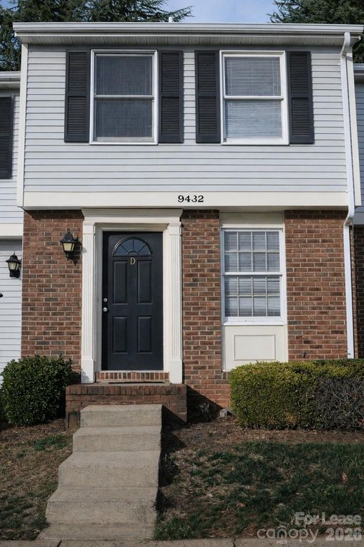 9424-B Lexington Circle, Charlotte, NC 28213