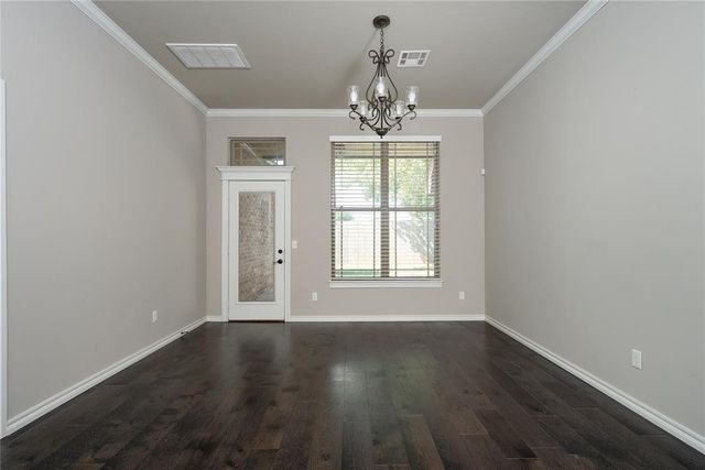 11933 SW 17th Street, Yukon, OK 73099