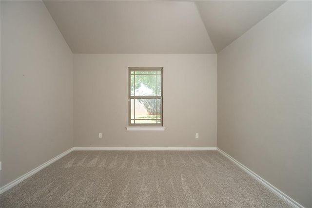 11933 SW 17th Street, Yukon, OK 73099