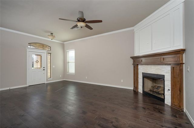 11933 SW 17th Street, Yukon, OK 73099