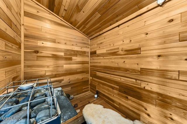 2801 Tamara Court, Minden, NV 89423