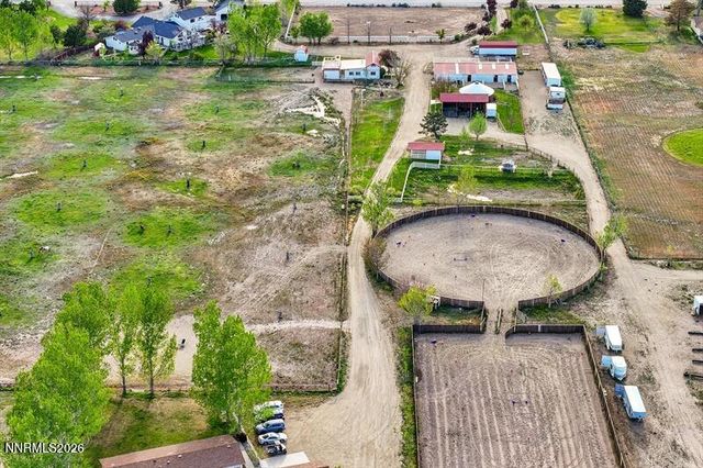 2801 Tamara Court, Minden, NV 89423