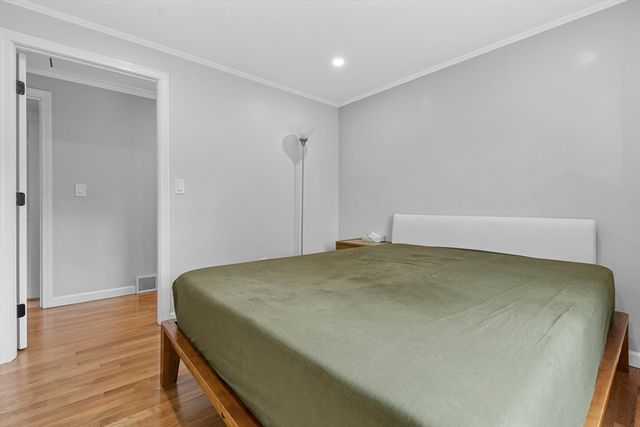 9 Oak Drive, Plainville, MA 02762