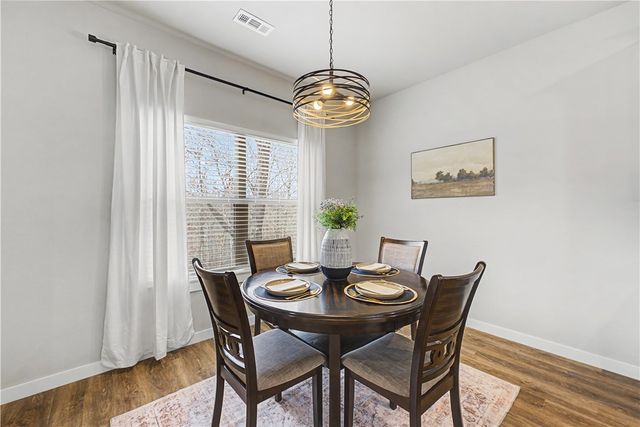 1 Insh Circle, Bella Vista, AR 72715