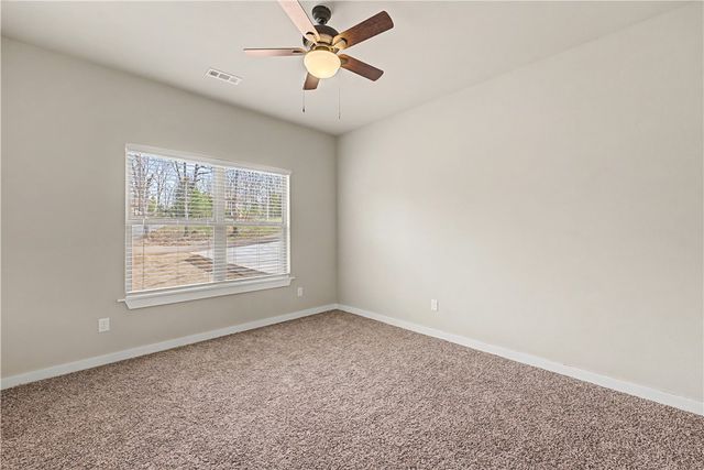 1 Insh Circle, Bella Vista, AR 72715