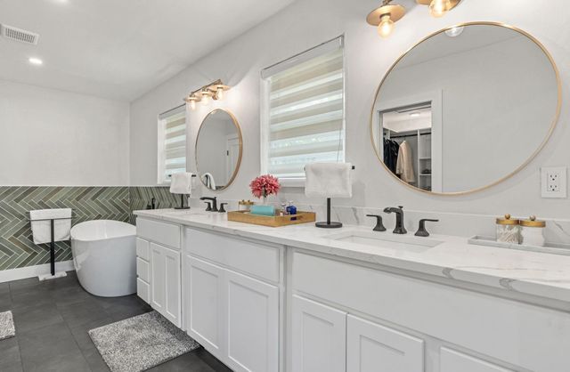 718 Ridgedale Drive, Richardson, TX 75080