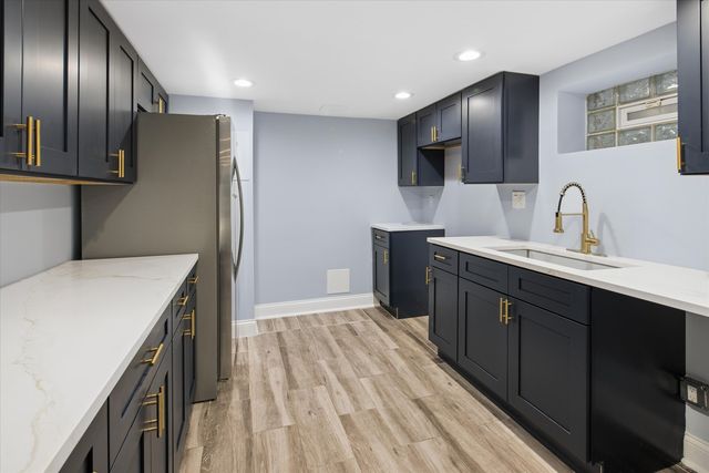 5624 N Mango Avenue, Chicago, IL 60646