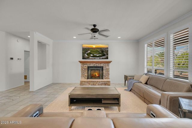 15776 W SILVER BREEZE Drive, Surprise, AZ 85374