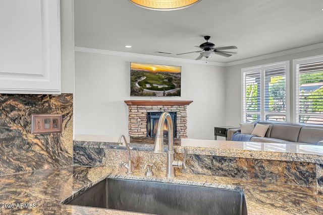 15776 W SILVER BREEZE Drive, Surprise, AZ 85374