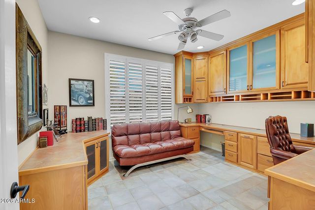 15776 W SILVER BREEZE Drive, Surprise, AZ 85374