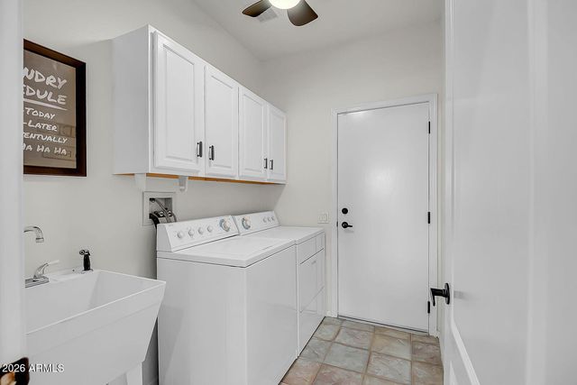 15776 W SILVER BREEZE Drive, Surprise, AZ 85374