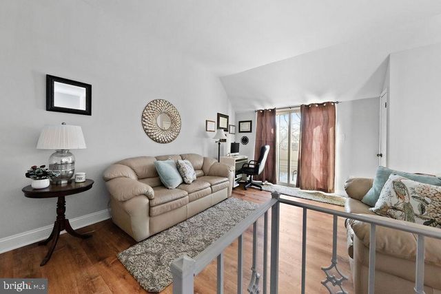 133 TAVISTOCK, Cherry Hill, NJ 08034