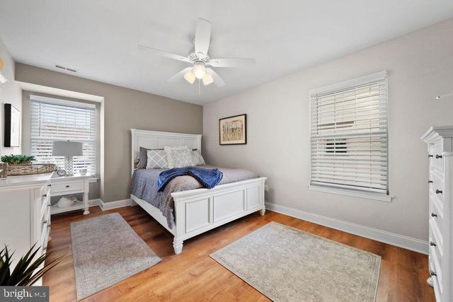 133 TAVISTOCK, Cherry Hill, NJ 08034