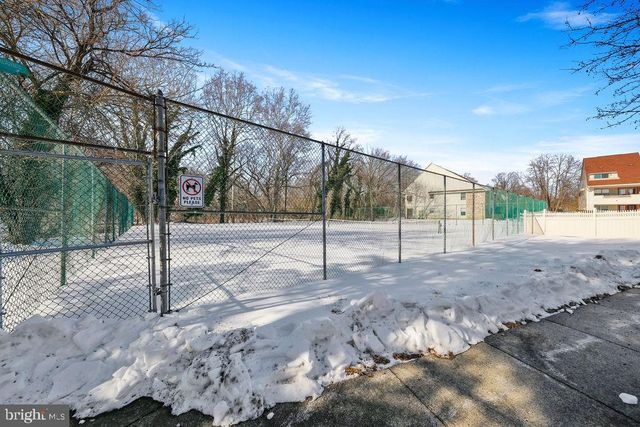 133 TAVISTOCK, Cherry Hill, NJ 08034