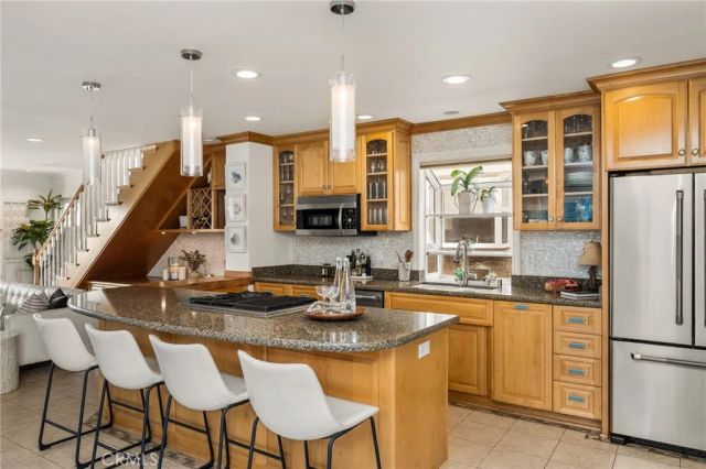 123 13th Street 1, Seal Beach, CA 90740