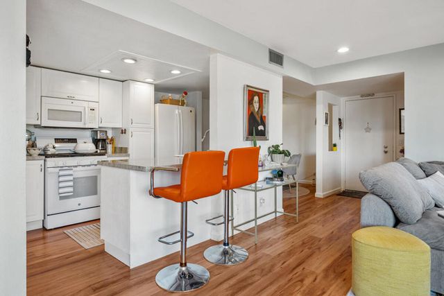 1500 S Camino Real 302a, Palm Springs, CA 92264