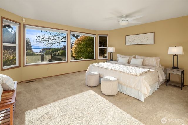 928 Mountain Lane, Edmonds, WA 98020