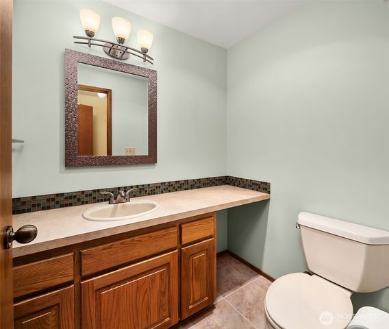 928 Mountain Lane, Edmonds, WA 98020