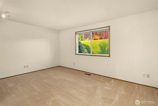 928 Mountain Lane, Edmonds, WA 98020