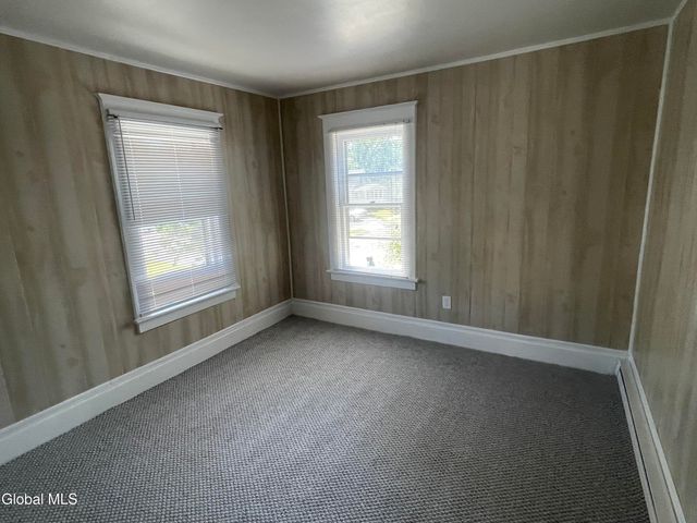 157 Marx Street, Schenectady, NY 12304